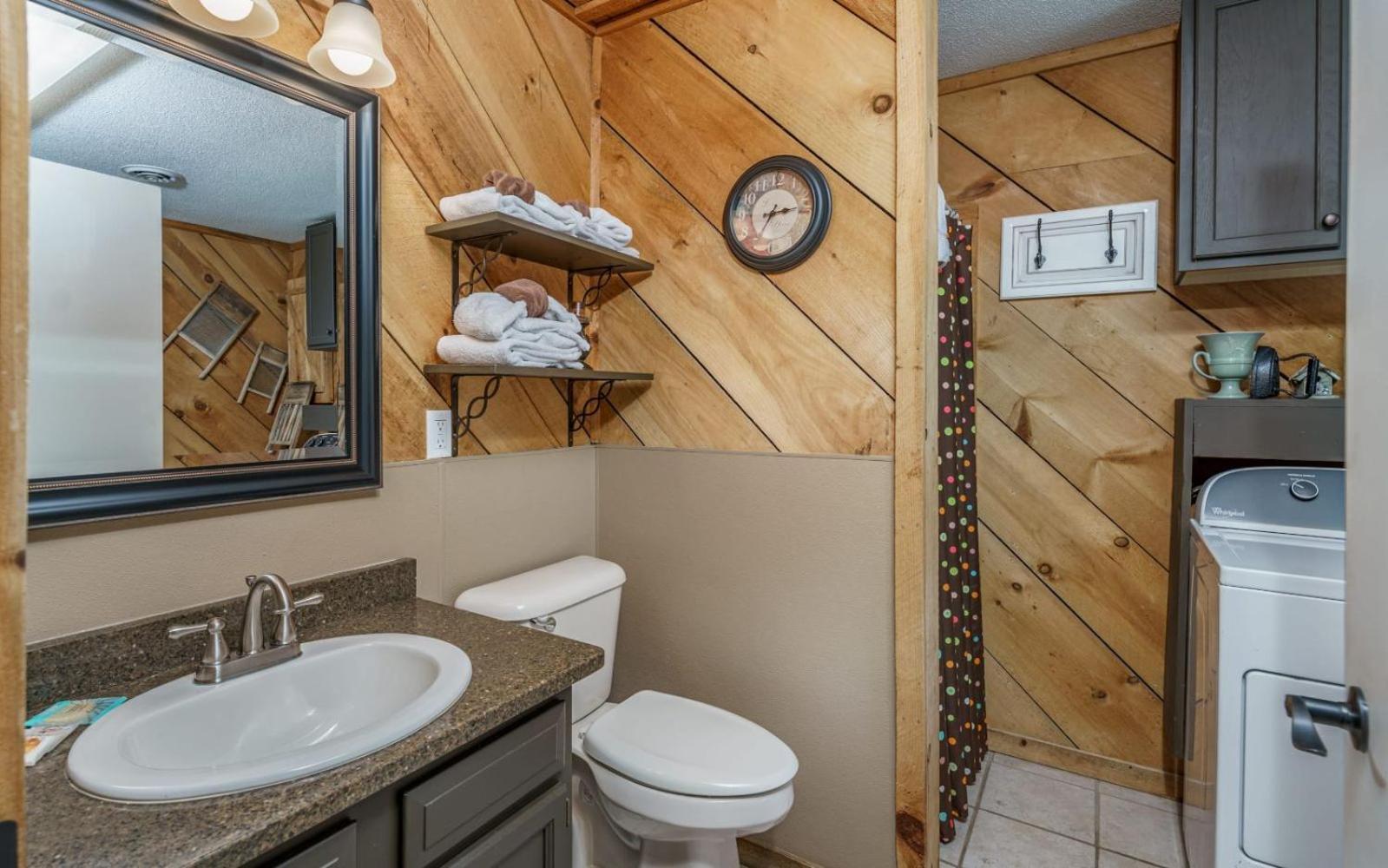 Wooded Bliss Hot Tub Single Level Cabin With No Steps Rocking Chairs And Wooded Views Pigeon Forge Dış mekan fotoğraf